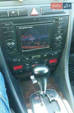 Универсал Audi A6 2001 в Рахове