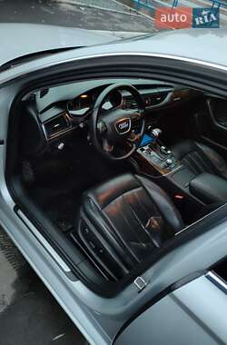 Седан Audi A6 2011 в 