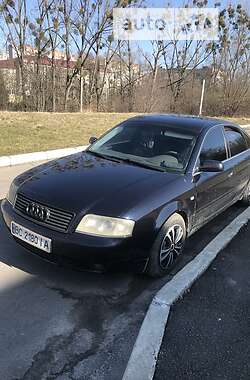 Седан Audi A6 2001 в Городке