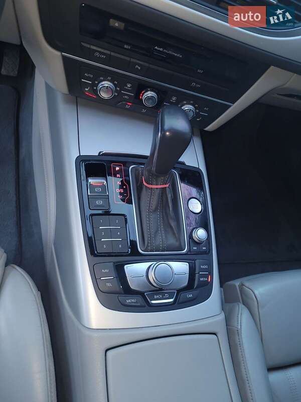 Седан Audi A6 2015 в Надворной