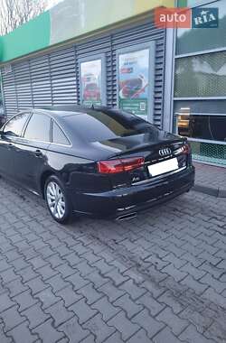 Седан Audi A6 2015 в Надворной