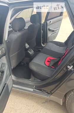 Универсал Audi A6 2000 в 