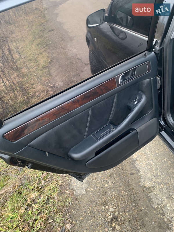 Универсал Audi A6 2001 в Калуше