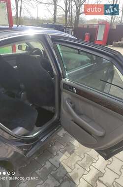 Седан Audi A6 2002 в Черновцах