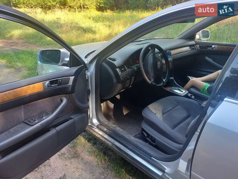 Седан Audi A6 1998 в Запорожье