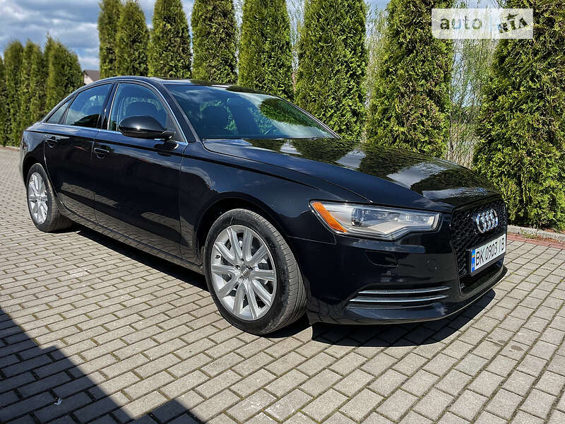 Седан Audi A6 2014 в Дубні