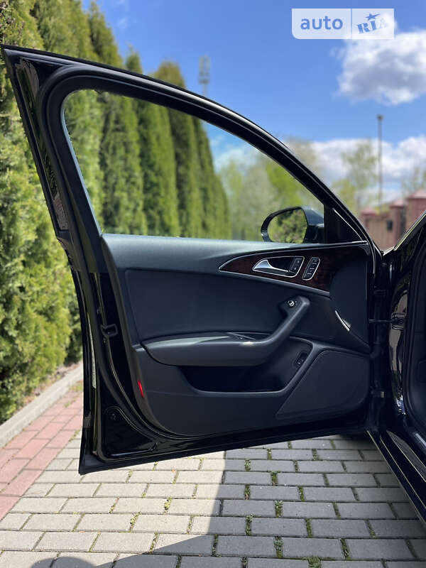 Седан Audi A6 2014 в Дубні