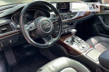 Седан Audi A6 2014 в Дубні