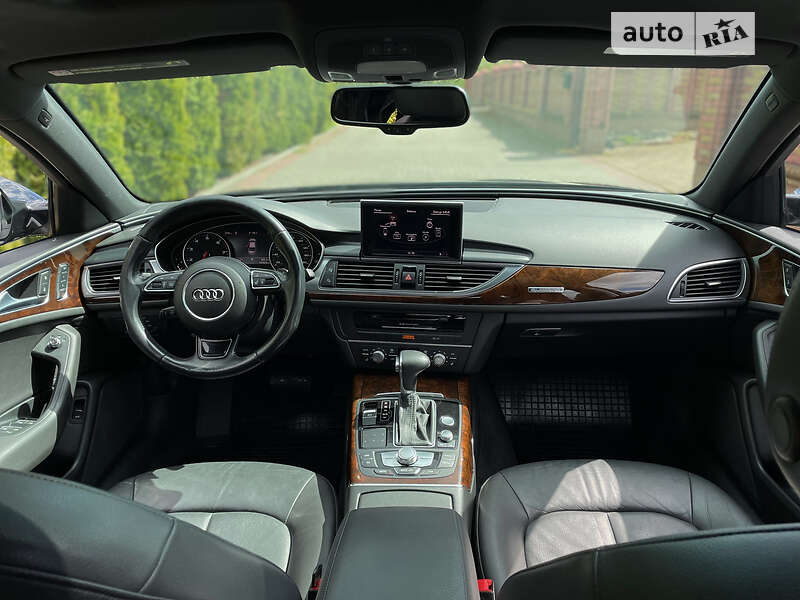 Седан Audi A6 2014 в Дубні