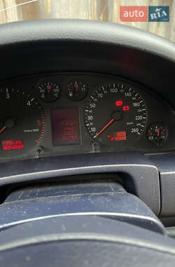 Седан Audi A6 2000 в Поляниці