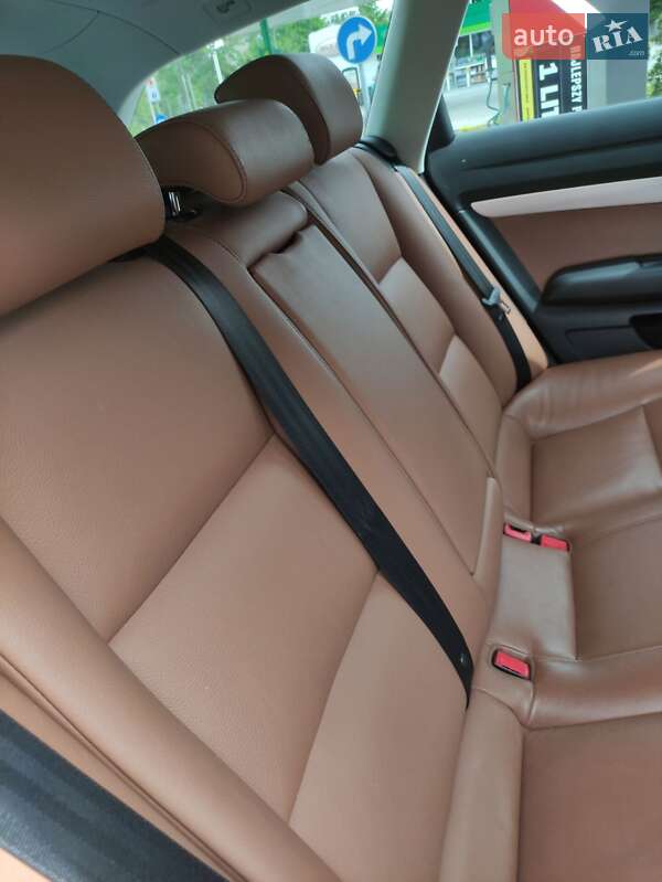 Універсал Audi A6 2010 в Вараші фото 10 Універсал Audi A6 2010 в Вараші