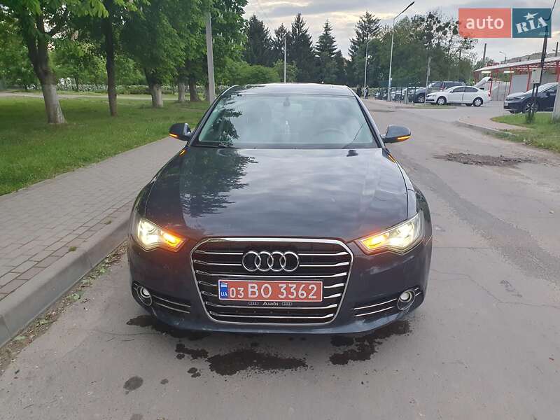 Седан Audi A6 2013 в Луцке