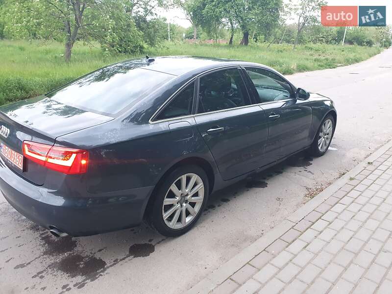 Седан Audi A6 2013 в Луцке