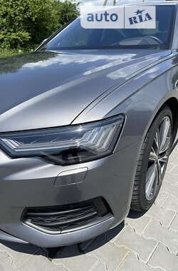 Седан Audi A6 2018 в 