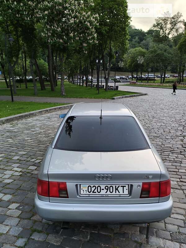 Седан Audi A6 1996 в Киеве