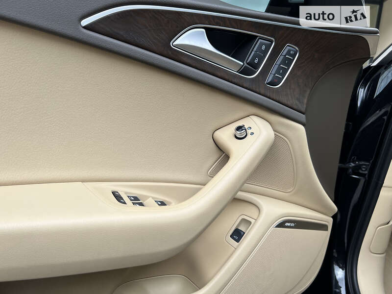 Седан Audi A6 2012 в Киеве
