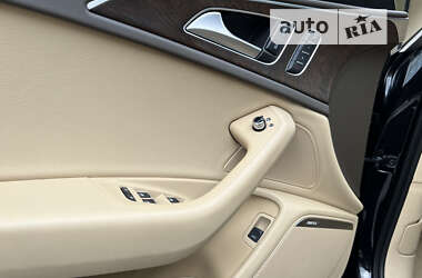 Седан Audi A6 2012 в 