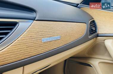 Седан Audi A6 2012 в 