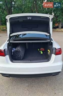 Седан Audi A6 2017 в 