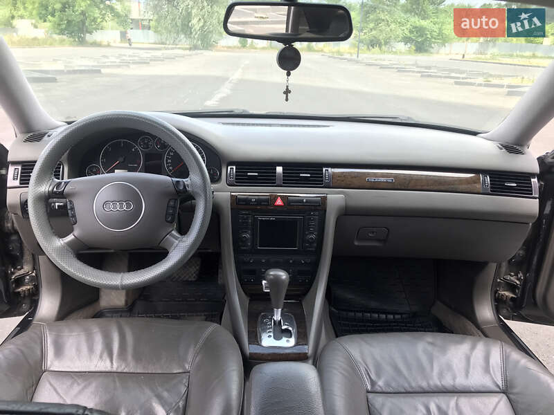 Седан Audi A6 2001 в Днепре