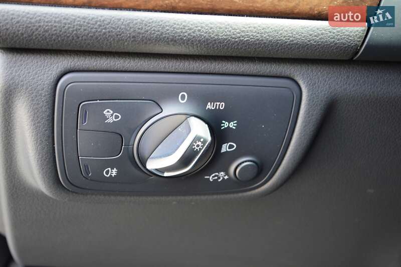 Седан Audi A6 2015 в Одессе