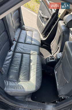 Седан Audi A6 2003 в 