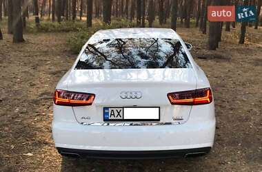 Седан Audi A6 2015 в 