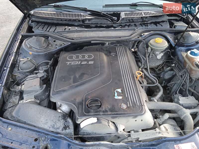 Седан Audi A6 1995 в Вижнице