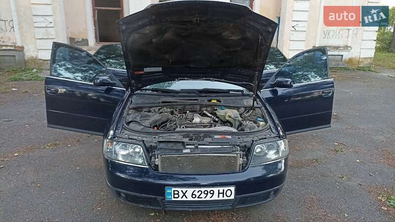 Седан Audi A6 2001 в Городке