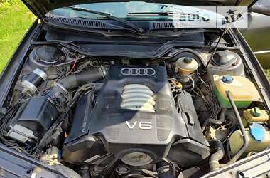 Седан Audi A6 1996 в 