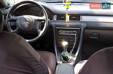 Седан Audi A6 2000 в 