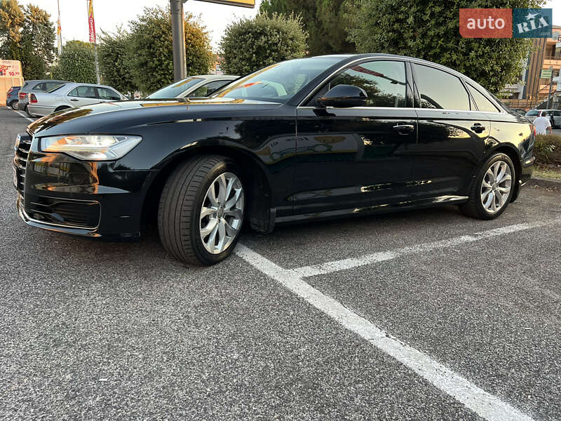 Седан Audi A6 2016 в 