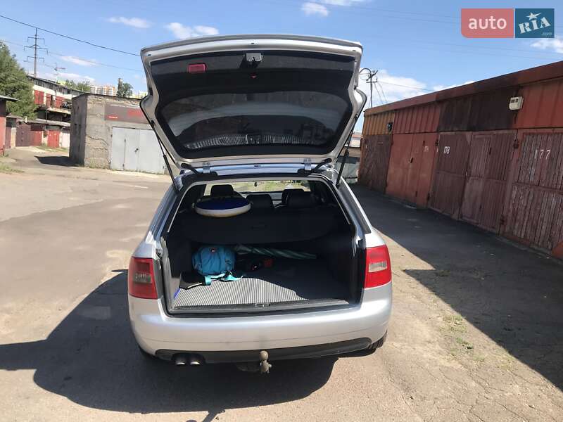 Универсал Audi A6 2003 в Киеве