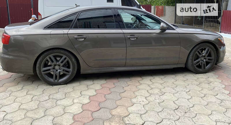 Седан Audi A6 2013 в Киеве