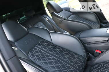 Седан Audi A6 2019 в 