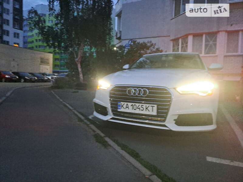 Седан Audi A6 2017 в Киеве