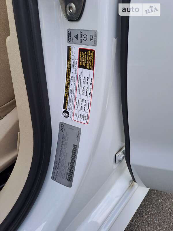 Седан Audi A6 2017 в Киеве