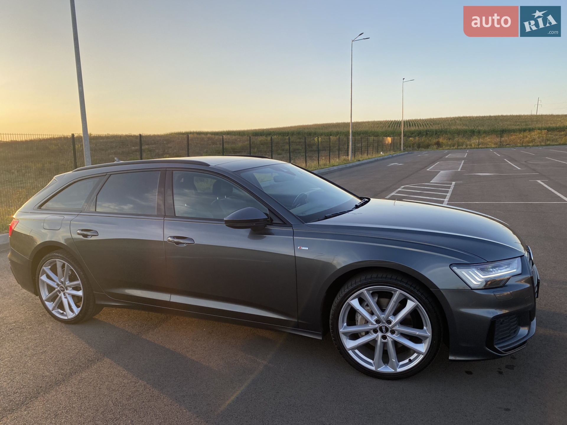 Audi A6 2018 VIN WAUZZZF20KN050099 фото оголошення 28 з 54