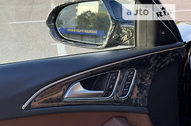 Седан Audi A6 2015 в 