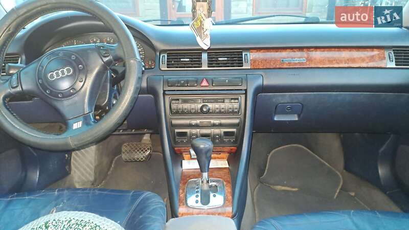 Audi A6 2000