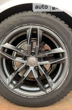 Седан Audi A6 2016 в 