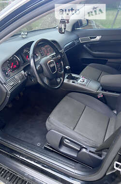 Седан Audi A6 2004 в 