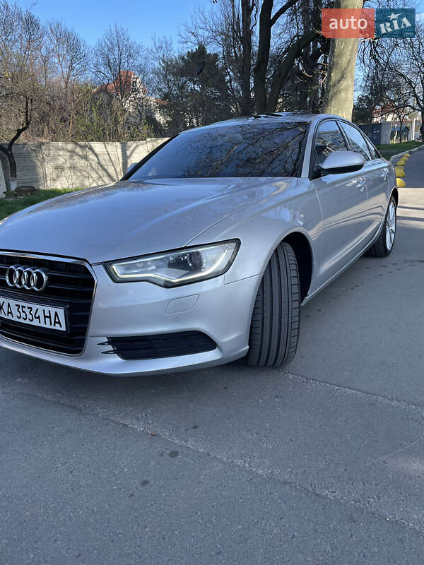 Седан Audi A6 2013 в Одессе