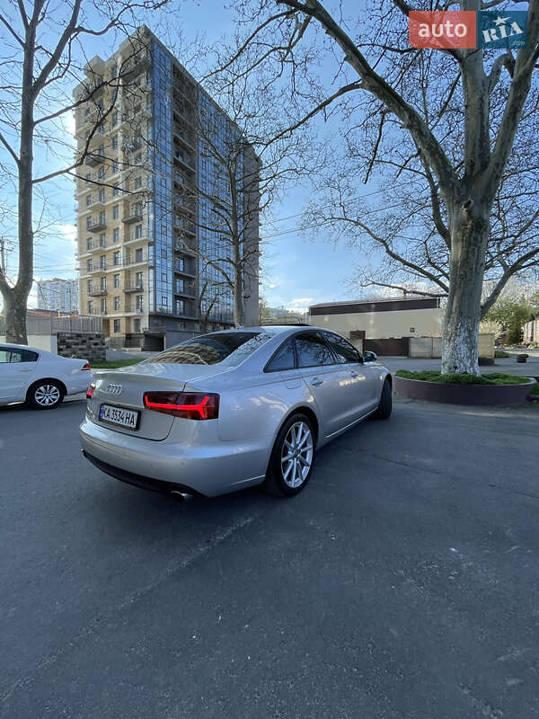 Седан Audi A6 2013 в Одессе