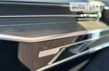 Седан Audi A6 2019 в 