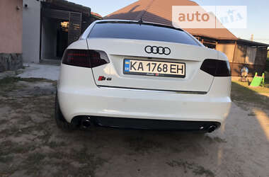 Седан Audi A6 2011 в 