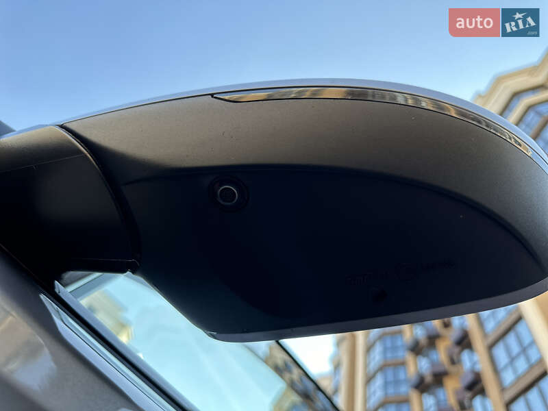 Седан Audi A6 2016 в Киеве