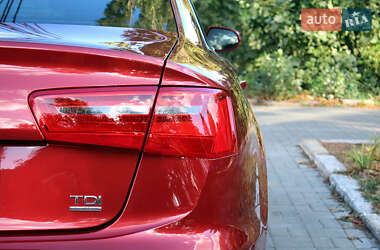 Седан Audi A6 2014 в 