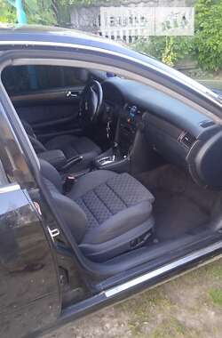 Седан Audi A6 2000 в 
