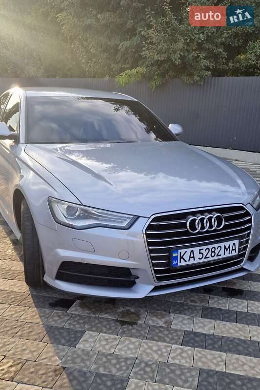 Седан Audi A6 2016 в Ужгороде